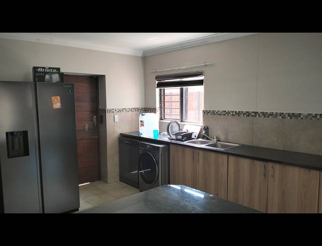 3 BEDROOM DUPLEX FOR SALE IN EQUESTRIA